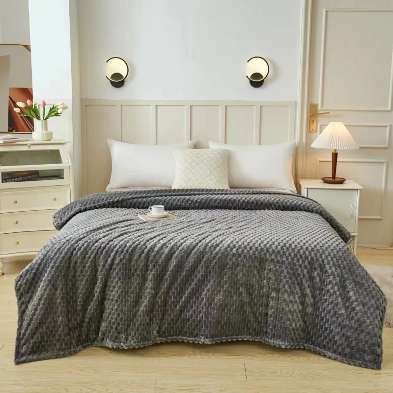 Exquisite Fleece Blanket – 6x7 – Grey