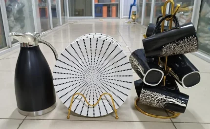 13-Piece Quality Breakfast Dinner Set