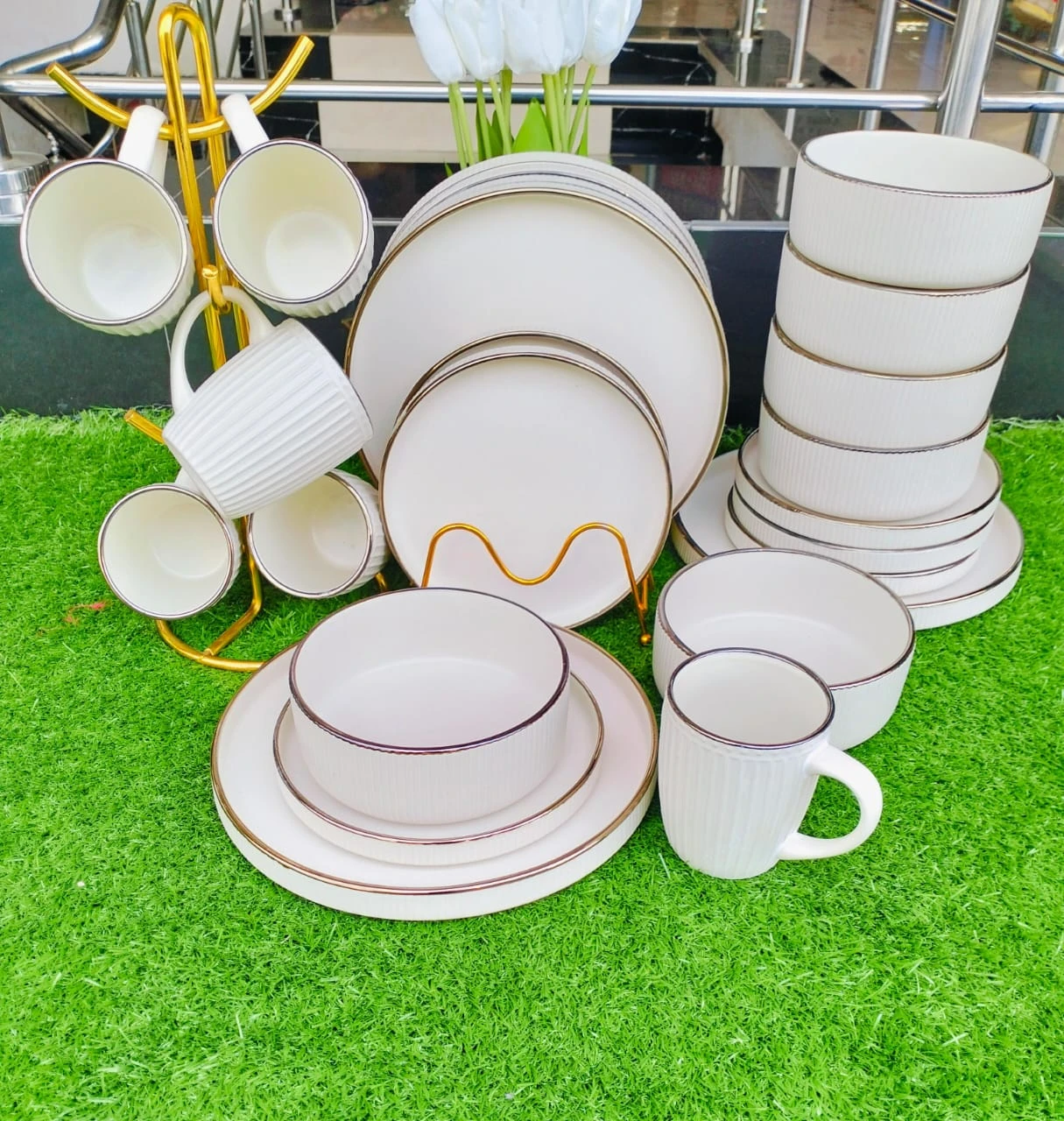 24 Piece Ceramic Dinner Set Gold Elegant Dinnerware 24 Piece Ceramic Dinner Set Gold Elegant Dinnerware