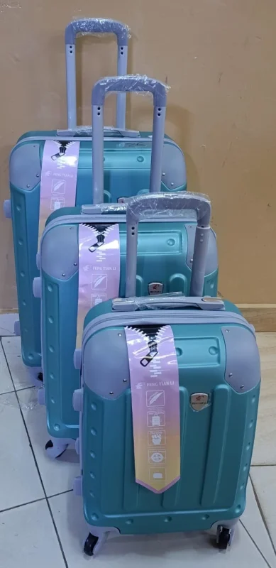 3-in-1 Luxurious Fibre Suitcase Set – Size 4 – Green with Grey