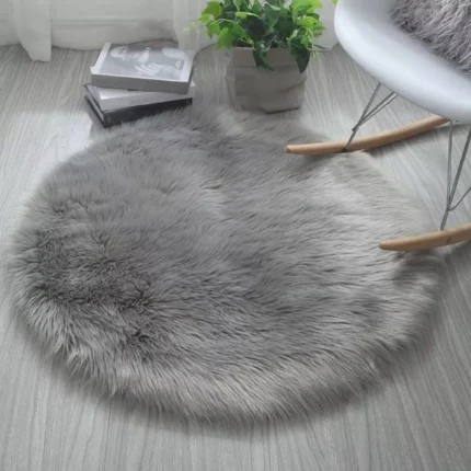 80cm Round Faux Fur Rug – ,