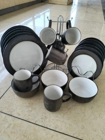24 Pieces Ceramic Dinner Set