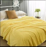 Plain Fleece Warm Blanket (6x6 Feet) –